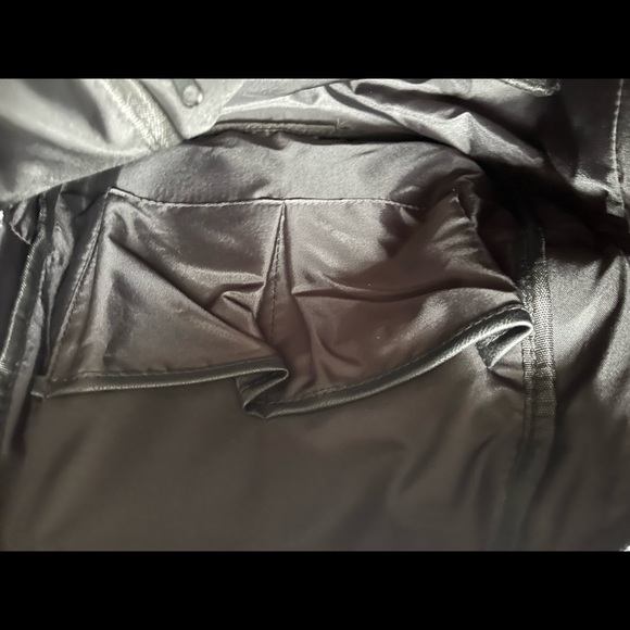 Backpack - Picture 3 of 6